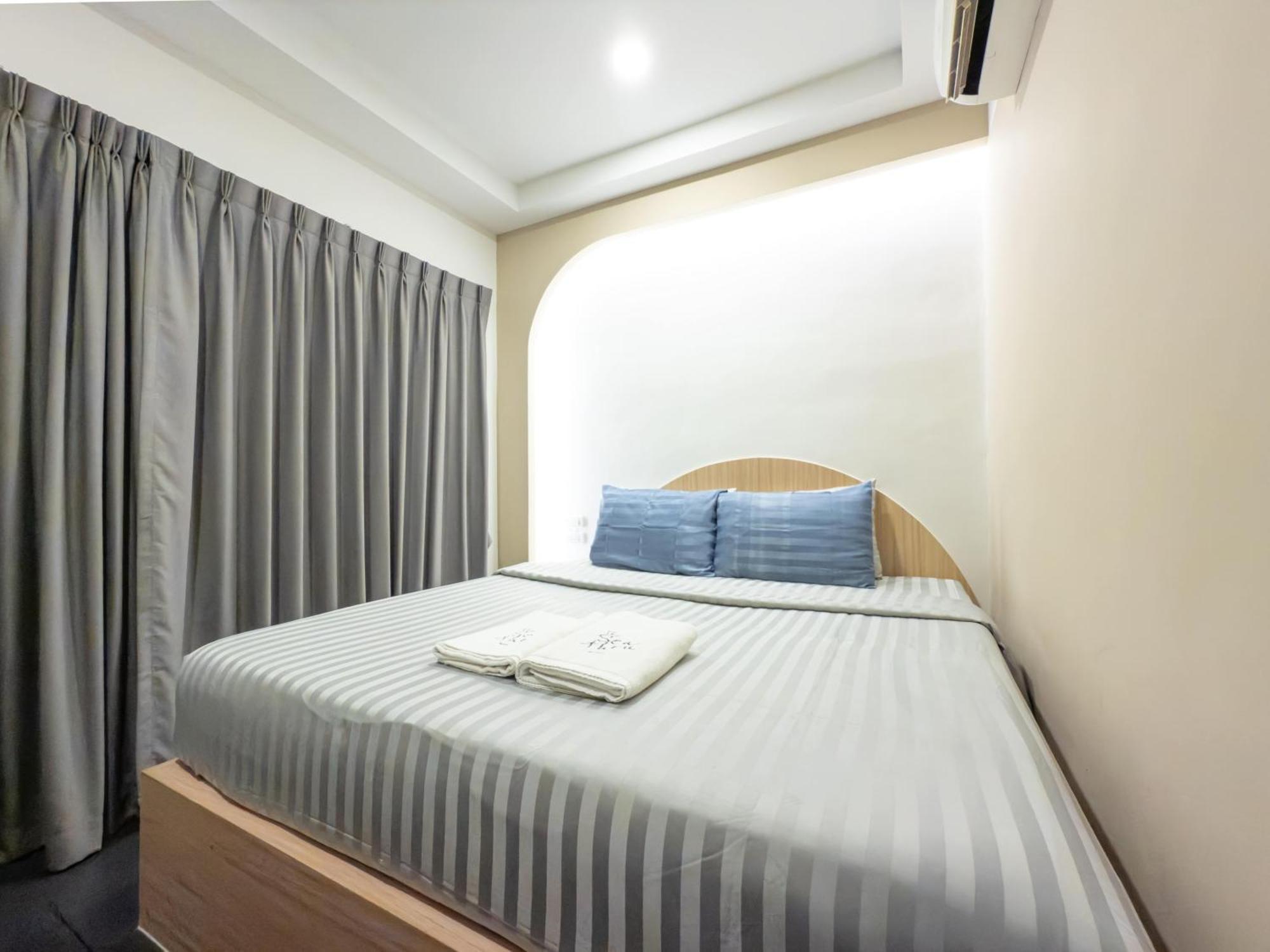 The Seathru Koh Larn Hotel Pattaya ภายนอก รูปภาพ